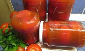 Помидоры в томатном соку