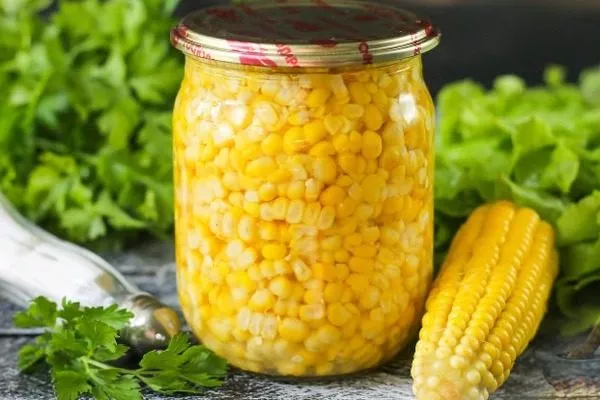 консервированная кукуруза Лакомка Белогорья