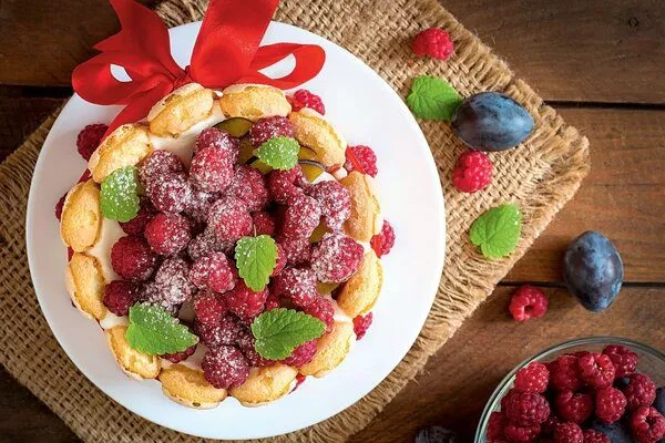 малина Патриция с мятой