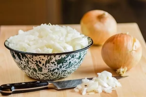 применение лука Кэнди