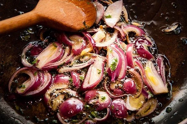 применение лука Россана в кулинарии