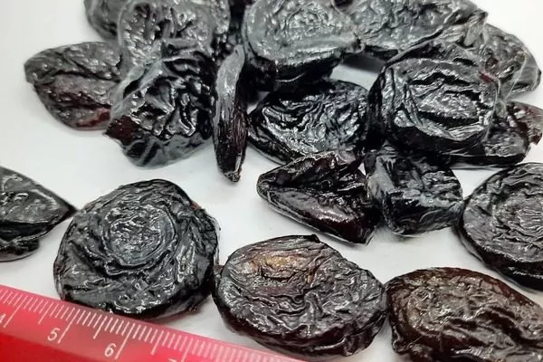 чернослив из Венгерки Корнеевской