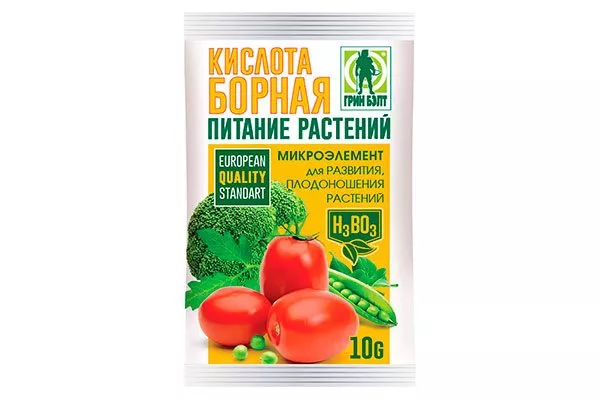 борной подкормкой уход за грушей8