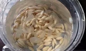 Замачивание огурцов Санькина любовь5