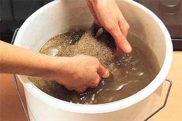 Промойте речной песок почва для земляники26