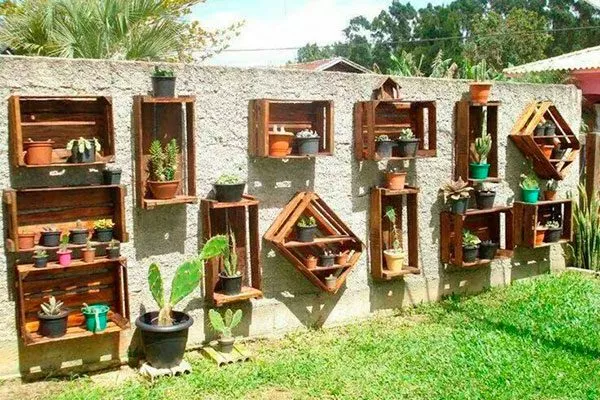 Деревянные конструкции кактусы в ландшафтном дизайне5